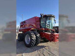 2025 Case IH 8260
