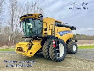 2021 New Holland CR8.90
