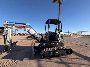 2026 Bobcat E40