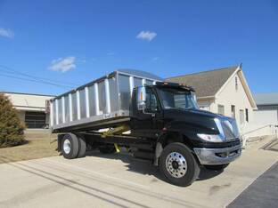 2019 International DURASTAR 4300