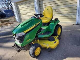 2022 John Deere X580