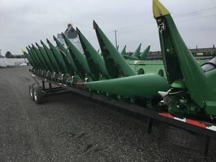 2025 John Deere CR 12