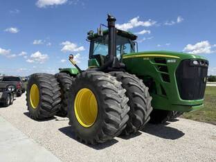 John Deere 9530