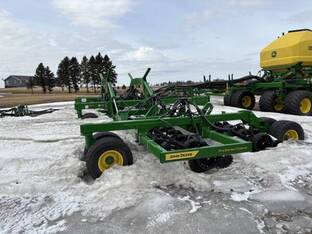 2025 John Deere N542C