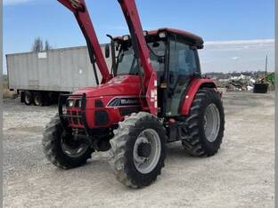 2012 Mahindra 8560