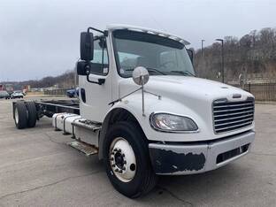 2014 Freightliner BUSINESS CLASS M2 106