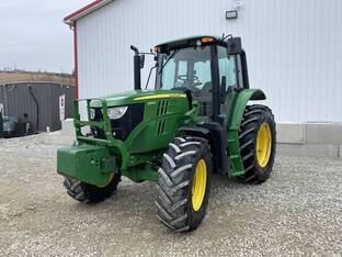 2019 John Deere 6110M
