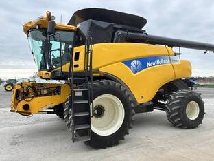 2009 New Holland CR9060
