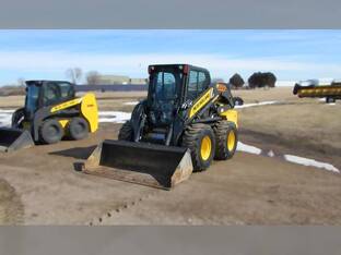 2016 New Holland L228