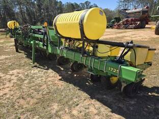 2015 John Deere 1725