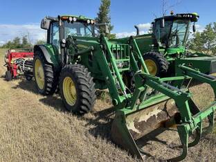2010 John Deere 7430 Premium