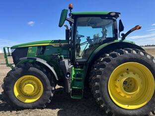 2025 John Deere 6R 195