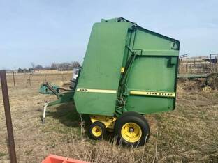 1988 John Deere 530