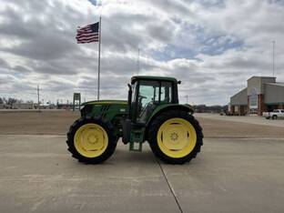 2014 John Deere 6115M