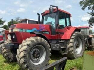 Case IH MAGNUM 7210 PRO