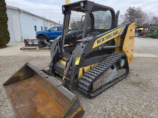 2014 New Holland C227