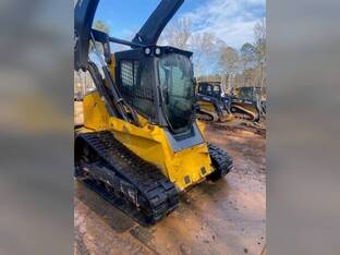 2022 John Deere 333G