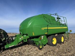 2022 John Deere L341
