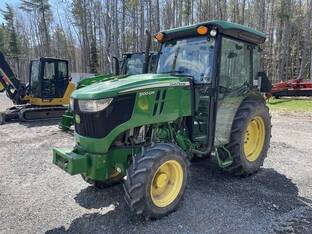 2017 John Deere 5100GN