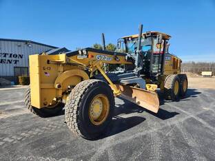 2013 John Deere 672GP
