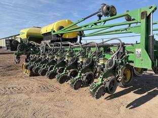 2008 John Deere DB60T