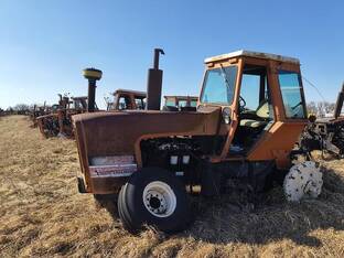 Allis-Chalmers 7020