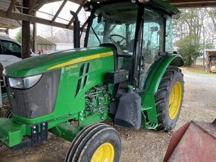 2023 John Deere 5075M