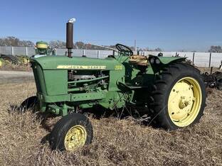 John Deere 2010