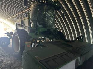 2024 John Deere W235R