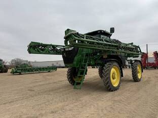2020 John Deere R4044