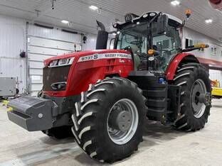 2021 Massey-Ferguson 8737S