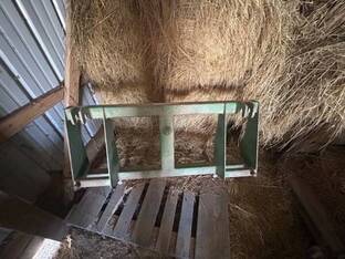 2005 BALEMASTER MFG JD 500 series