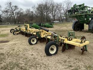 2018 Roll-A-Cone 16 ROW 30” Hipper