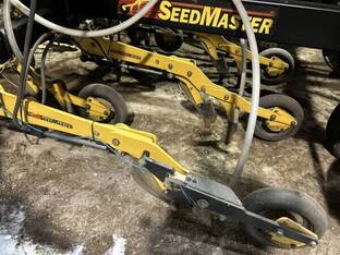 2012 Seedmaster 7012