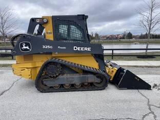 2023 John Deere 325G