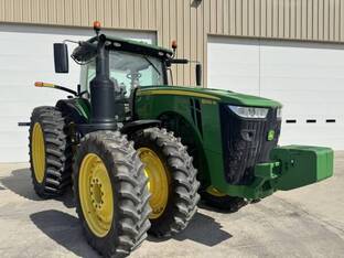 2018 John Deere 8320R
