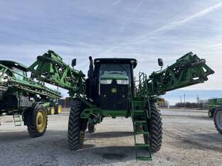 2017 John Deere R4045