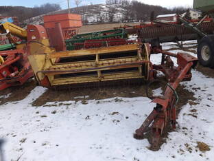 New Holland 477