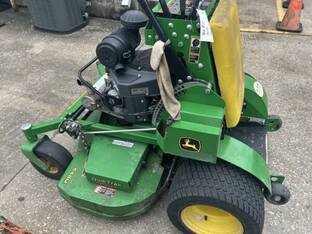 2023 John Deere 648M