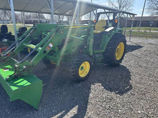 2020 John Deere 4052R