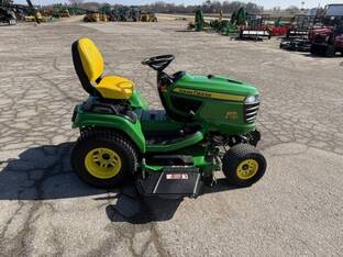 2024 John Deere X730
