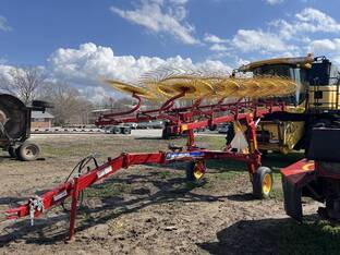 2025 New Holland PC1225