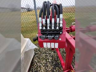 2011 Jamesway MODEL 107400027