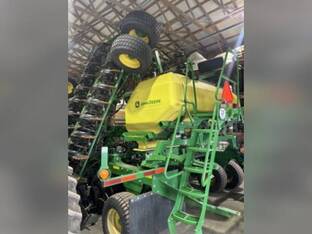 2023 John Deere N542C