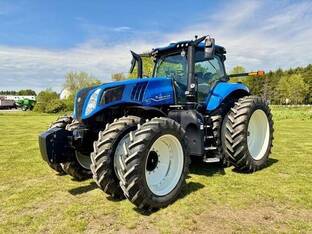 2025 New Holland T8.385