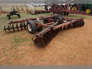 1984 Massey-Ferguson 620
