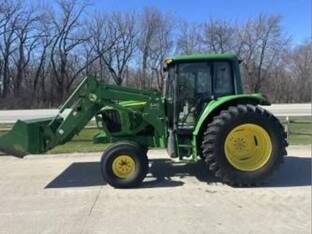 2002 John Deere 6220