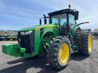 2018 John Deere 8270R