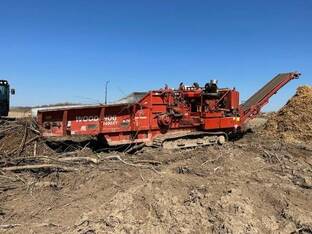 2018 Morbark 3400XT Tracked Grinder