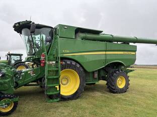 2024 John Deere S770